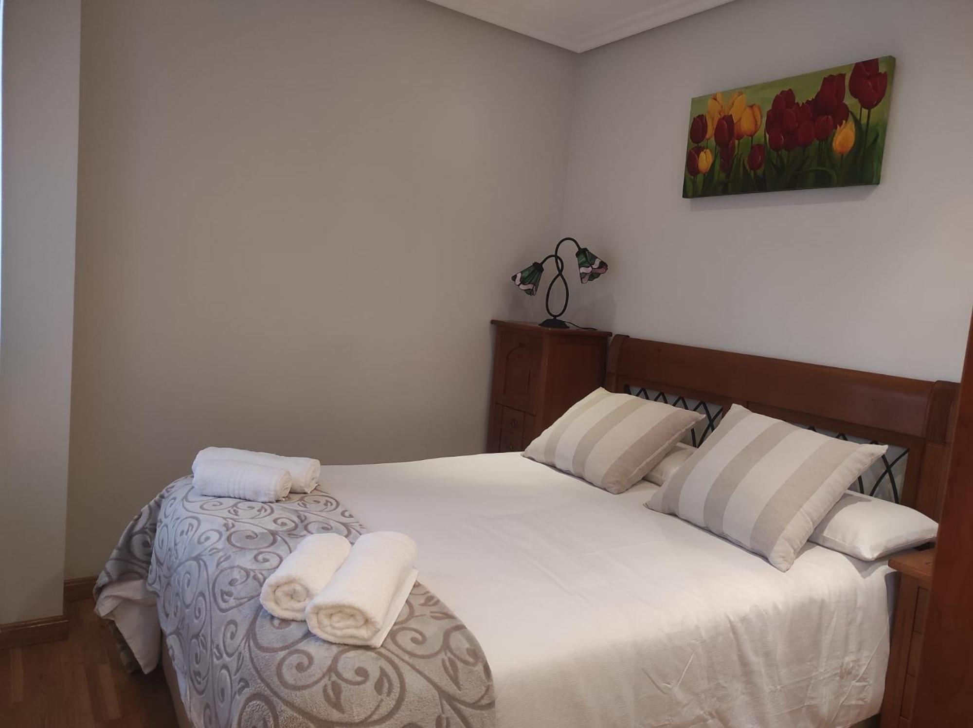 Avello Oviedo Con Parking Apartment Ngoại thất bức ảnh